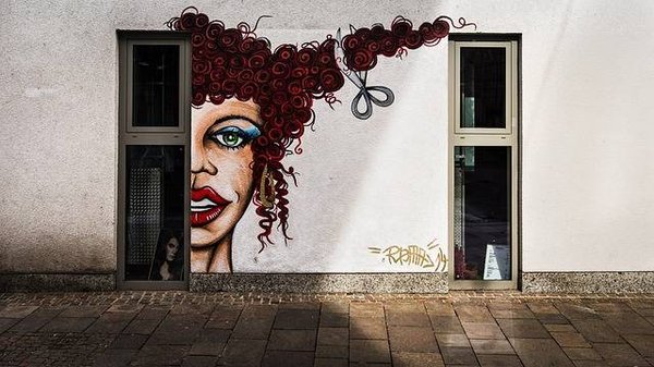 Explorons les motifs de peinture décorative tendance